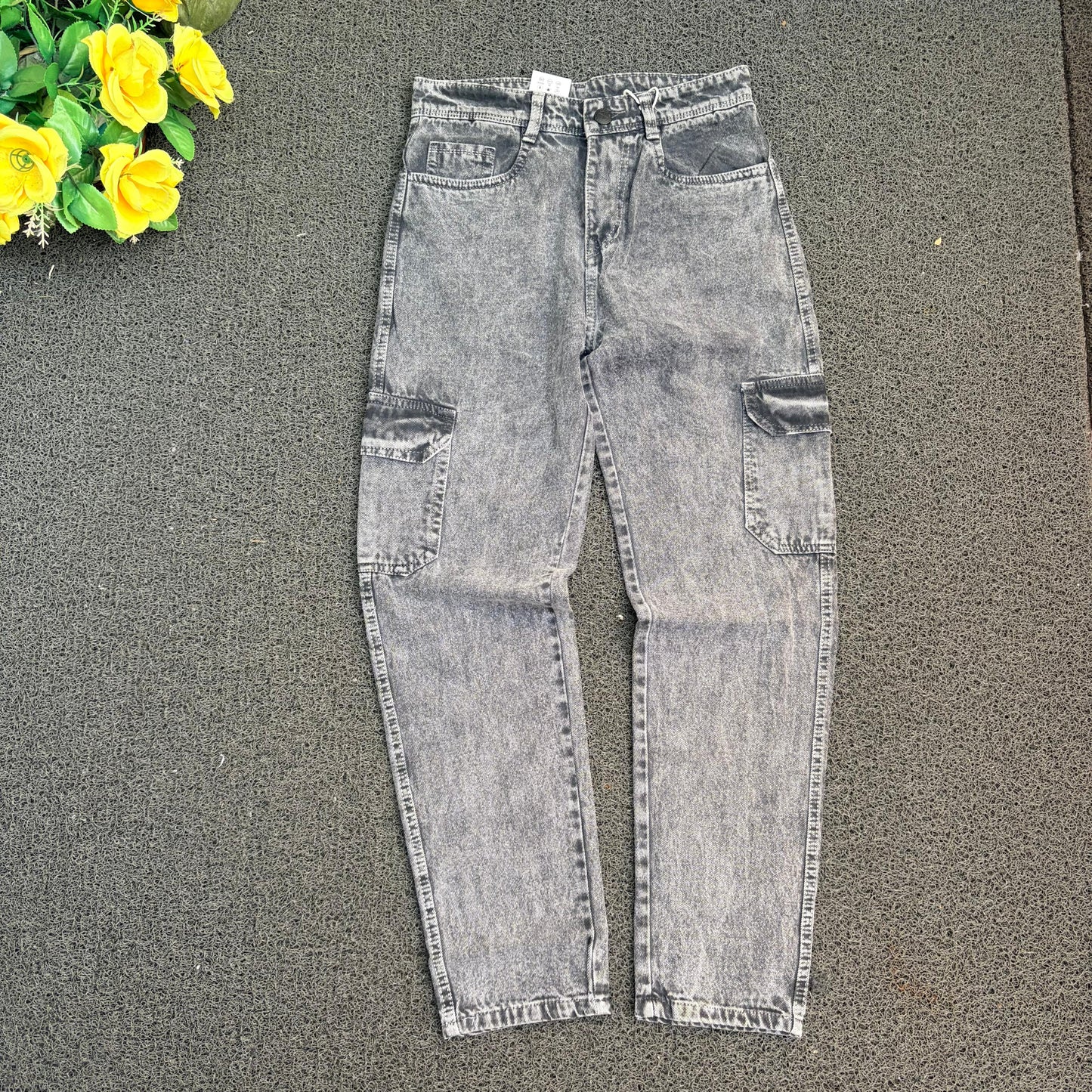 6 pocket mom fit jeans pant buy @450 rs only