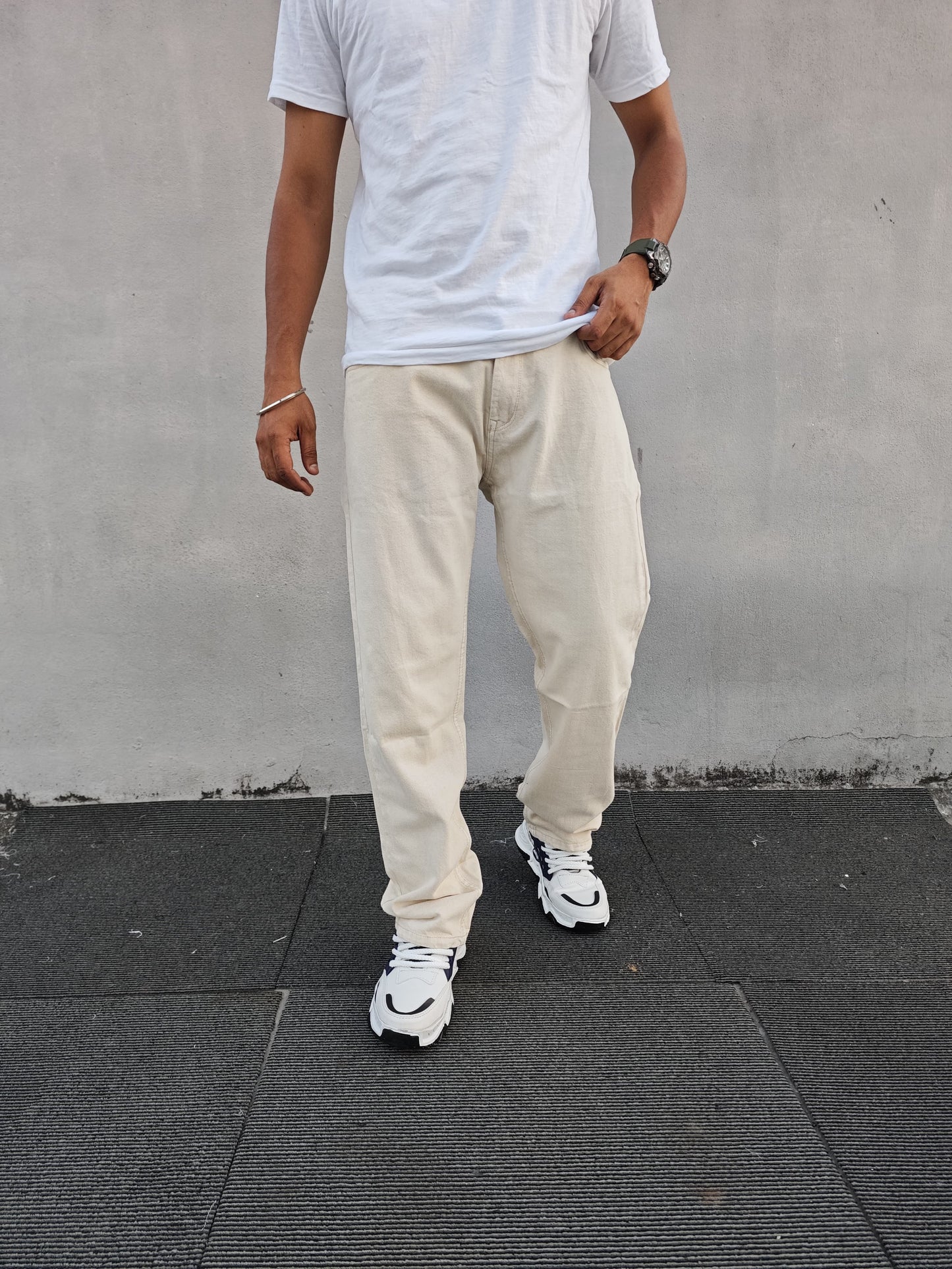 Men's premium mom fit jeans buy @450 rs only