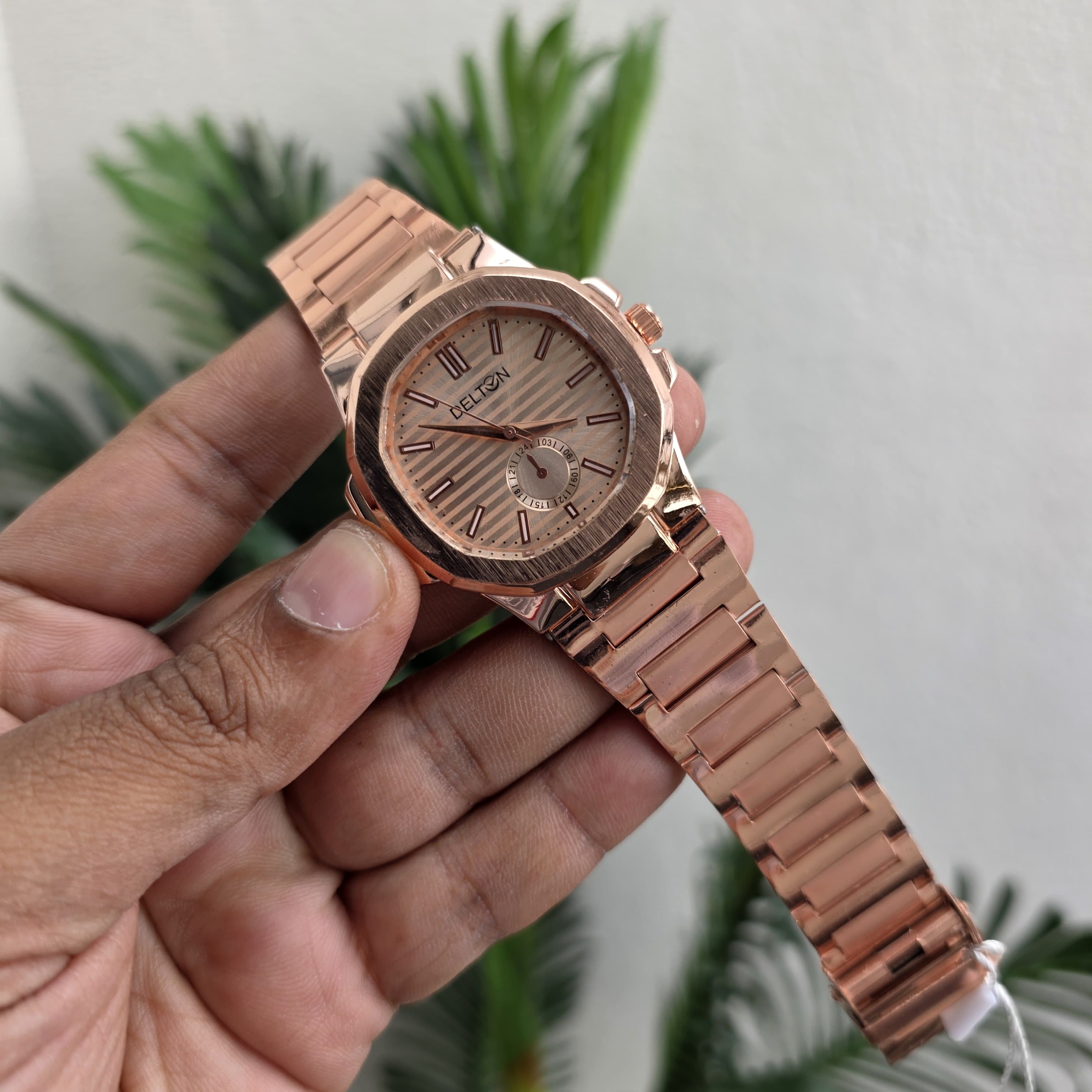 Mens most trendy Square type rose gold strap watches @200