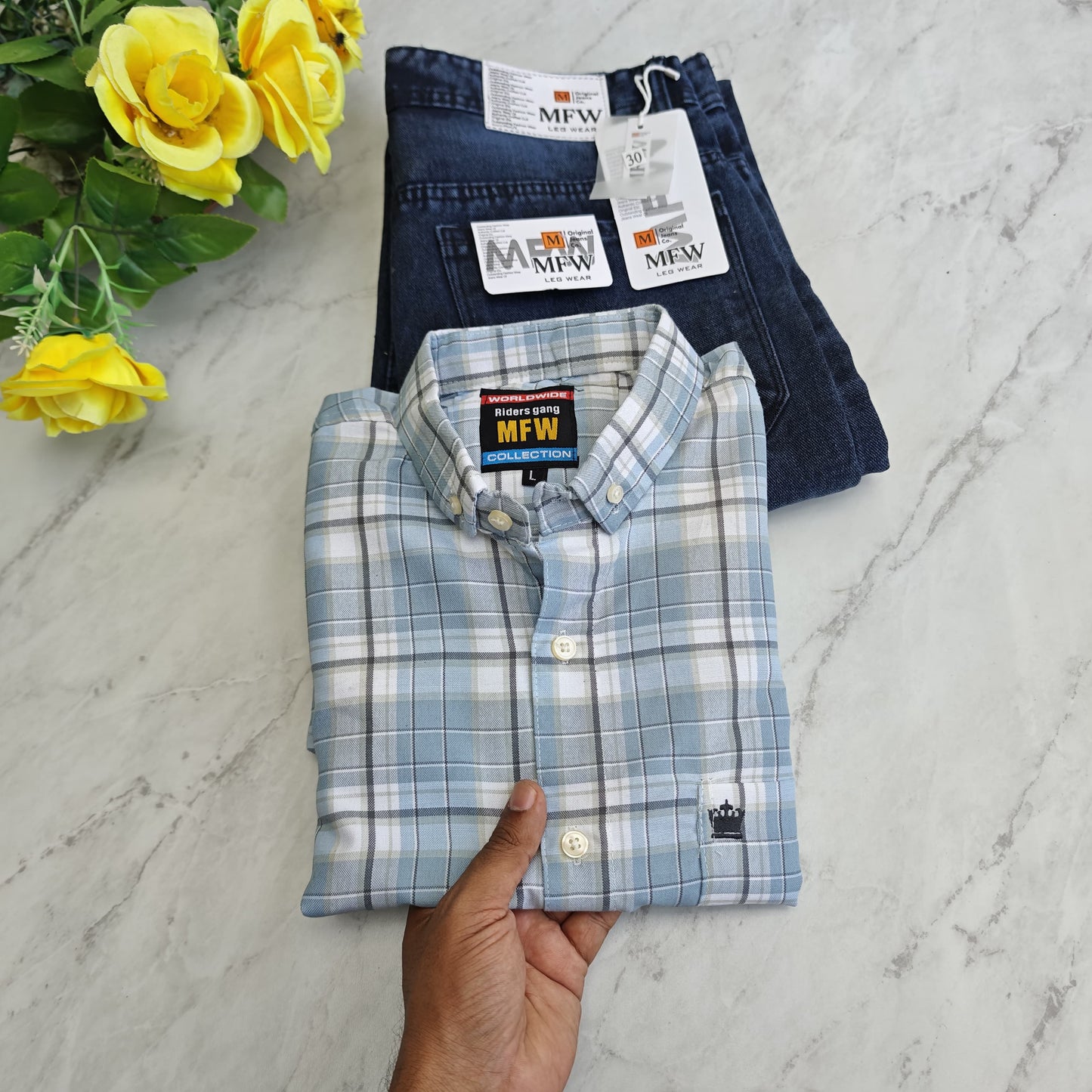 2 in 1 combo mfw oxford shirts + plain mom fit jeans pant combo buy @550 rs only