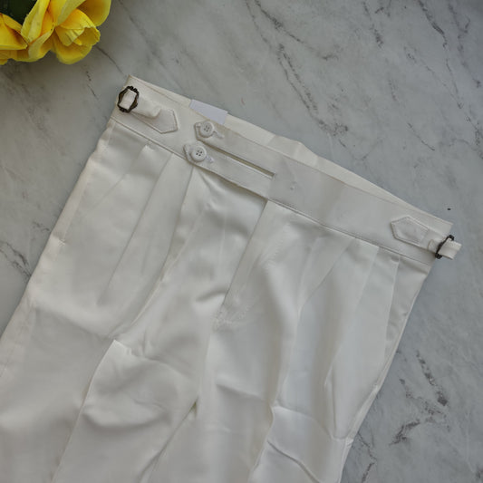 Men's premium Gurkha polo fit pants buy @ 450 rs only(White)