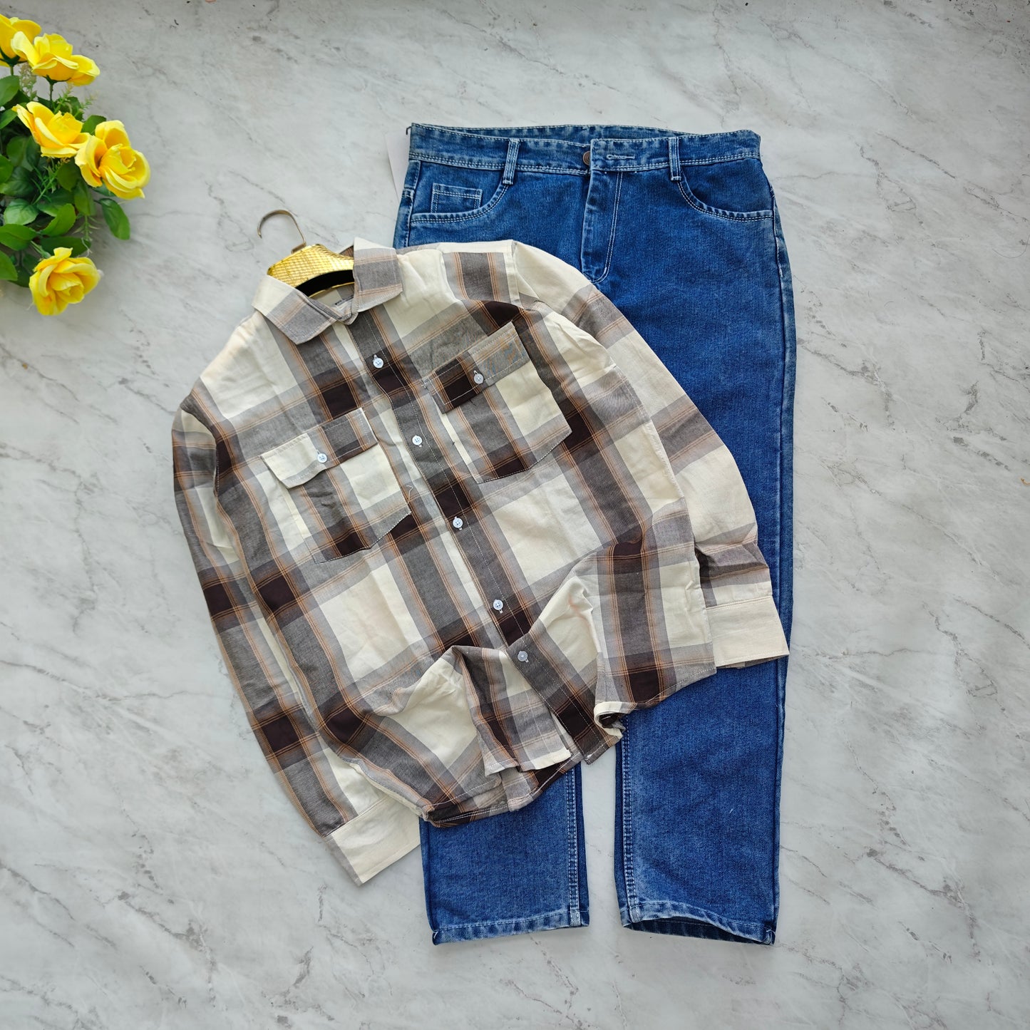 2 in 1 combo double pocket back printed shirts + plain mom fit jeans pant combo buy 550 rs only