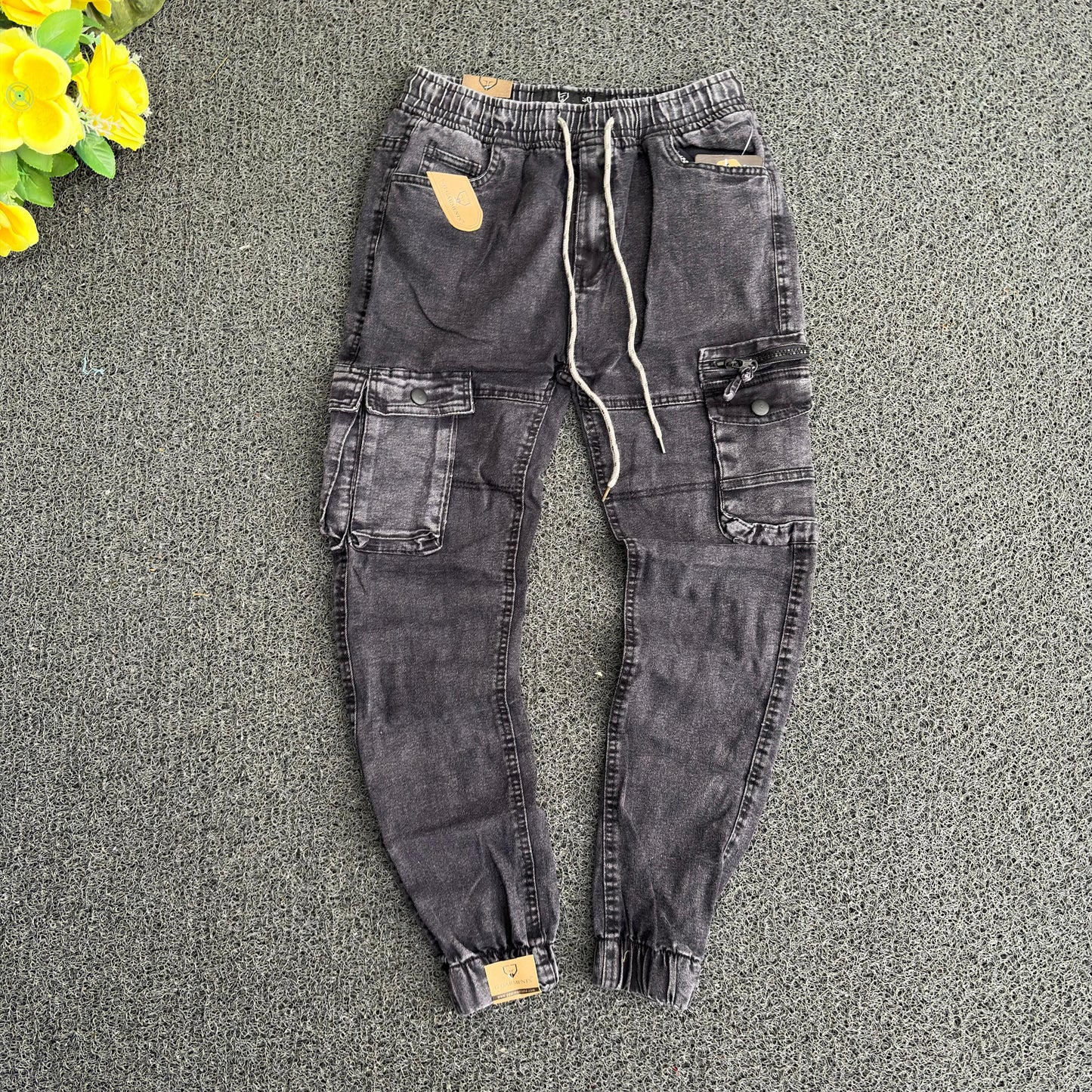 6 pocket denim cargo joggers buy @499