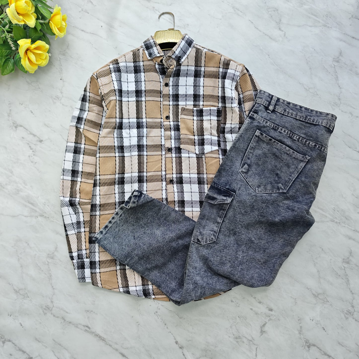 2 in 1 combo korean weaving shirts+ 6 pocket mom fit jeans pant combo buy @600 rs only