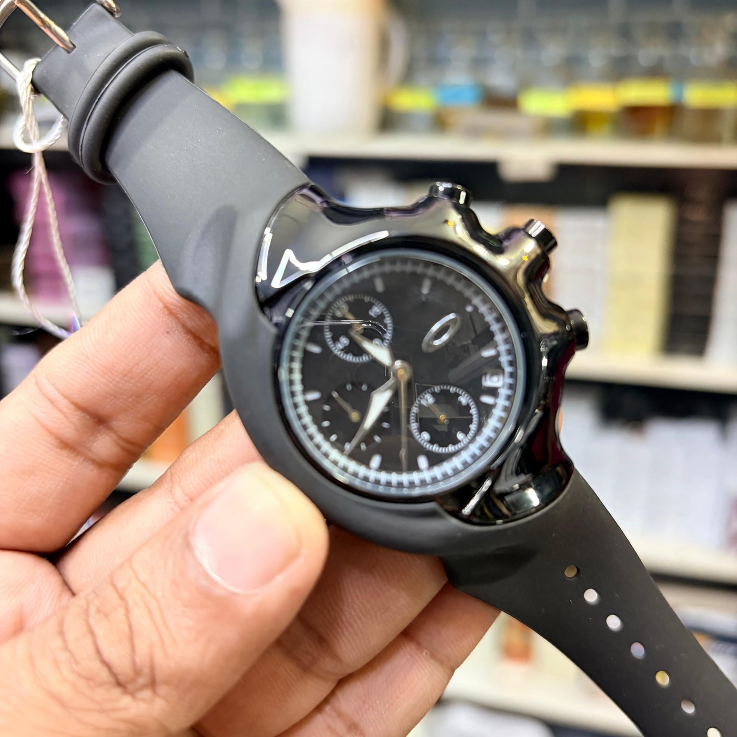 Detonator model watch with all chronograph working @499