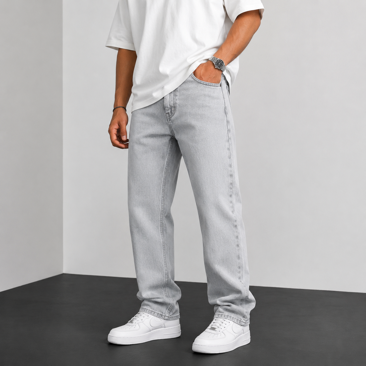 Men's premium mom fit jeans pant buy @450 rs only