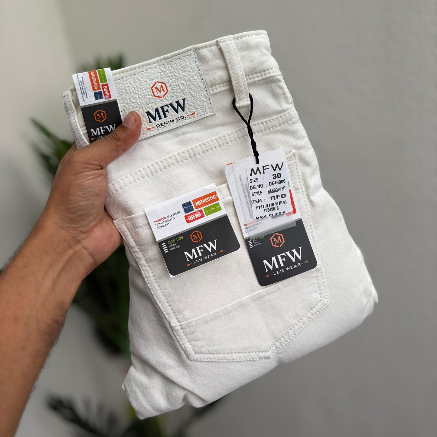 Mens side packet balloonfit heavy quality jeans Buy 2 pcs combo @999