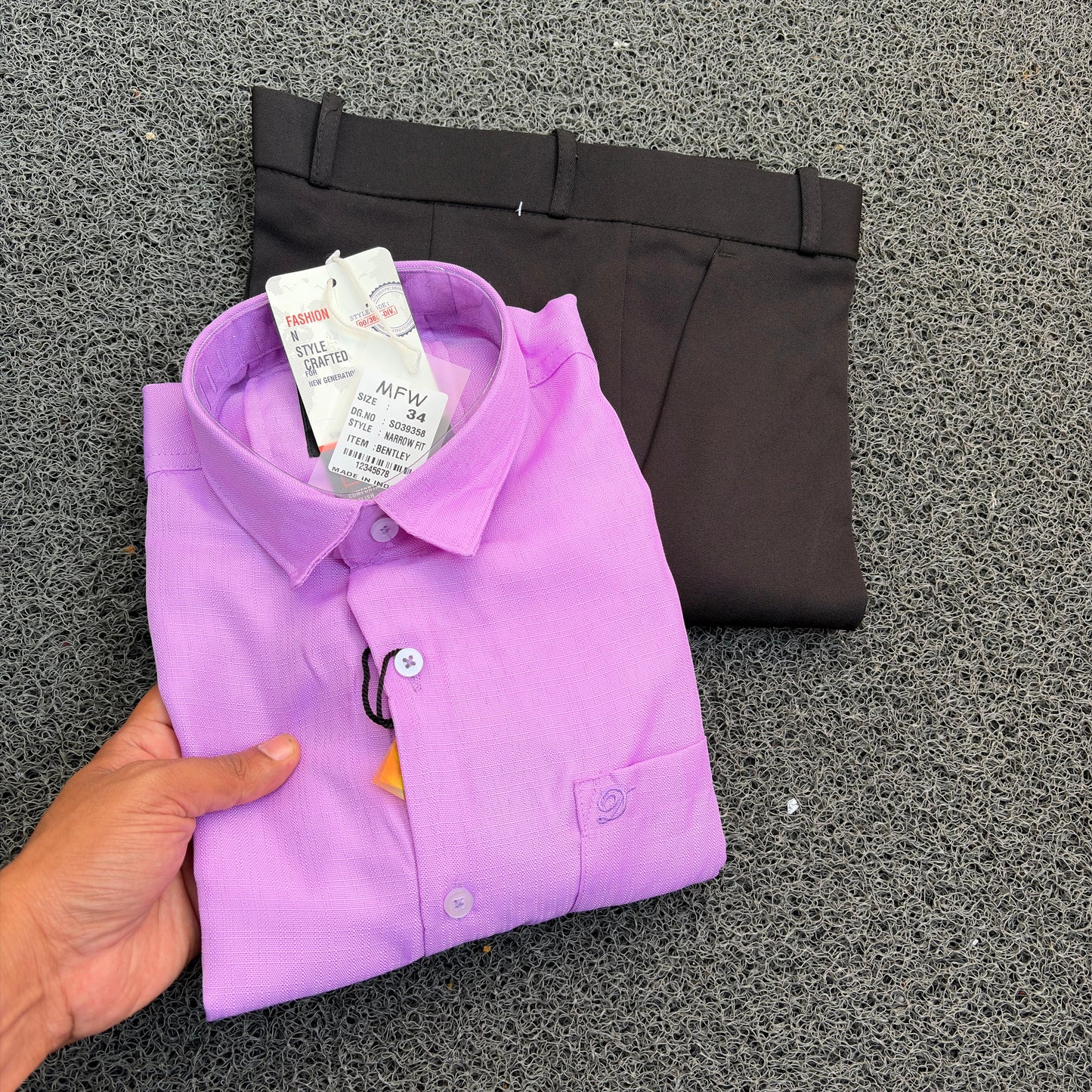 2 in 1 combo .Lenin shirts + polo fit pant combo buy @600.