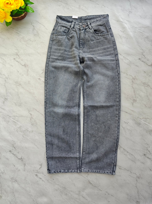 MFW whisker Straight fit jeans pant buy @400 rs