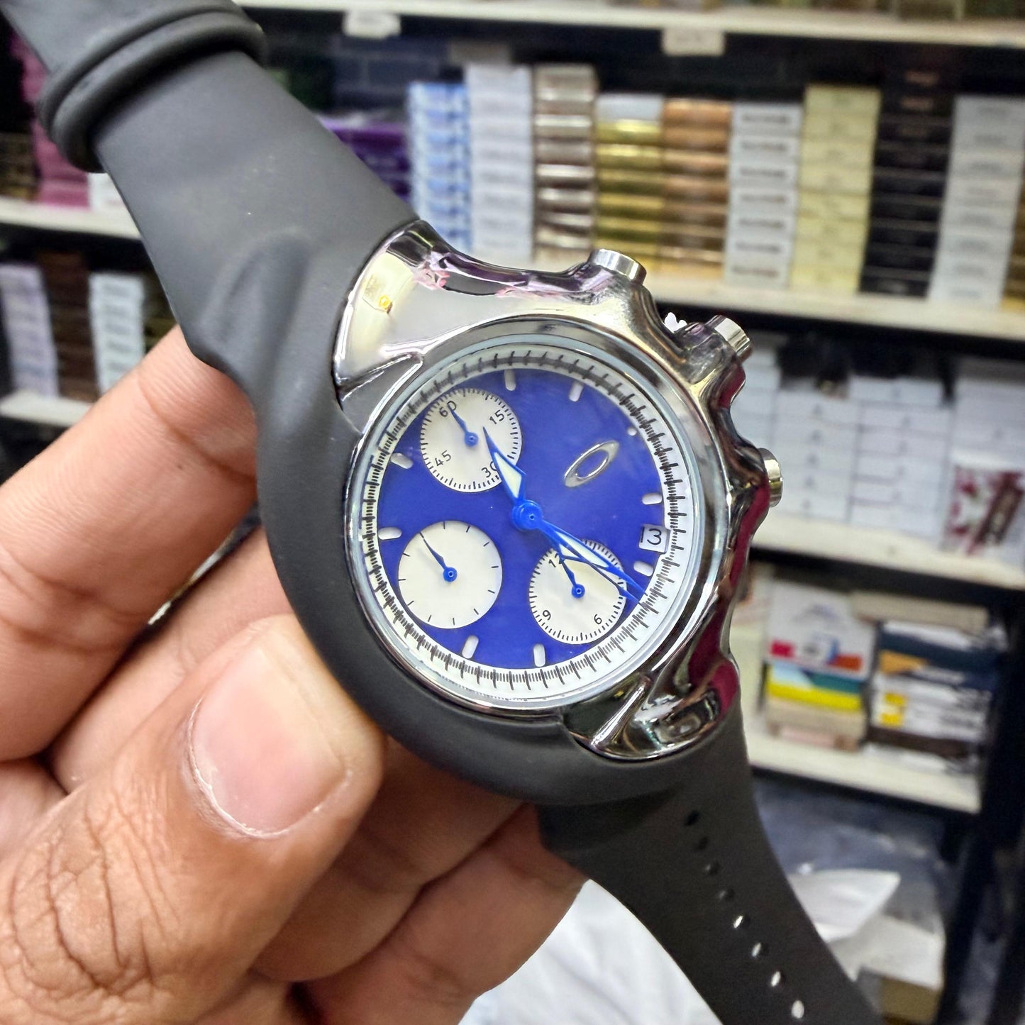 Detonator model watch with all chronograph working @499