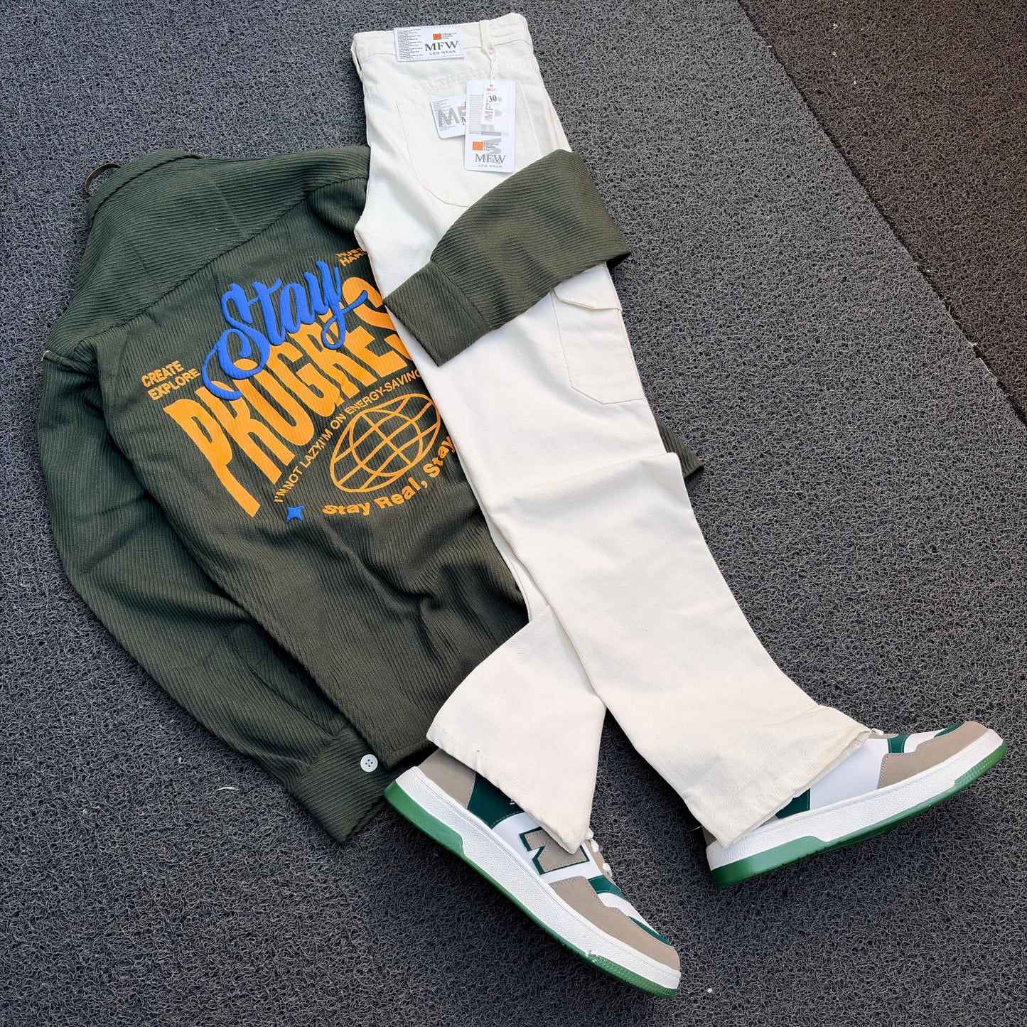 3 in 1 combo back print shirts + 6 pocket mom fit jeans + shoe combo buy @999 rs only