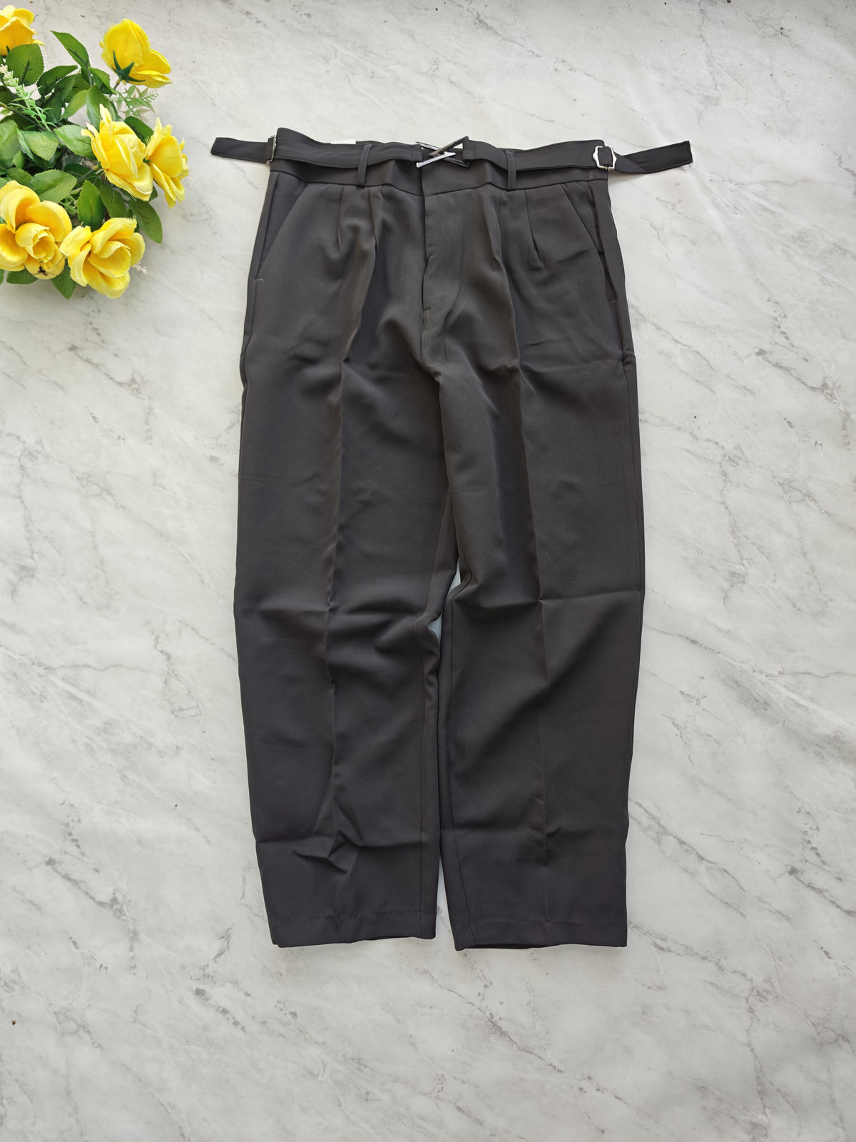 Premium quality Korean gurkha polo fit pants buy @450 rs only(B2)
