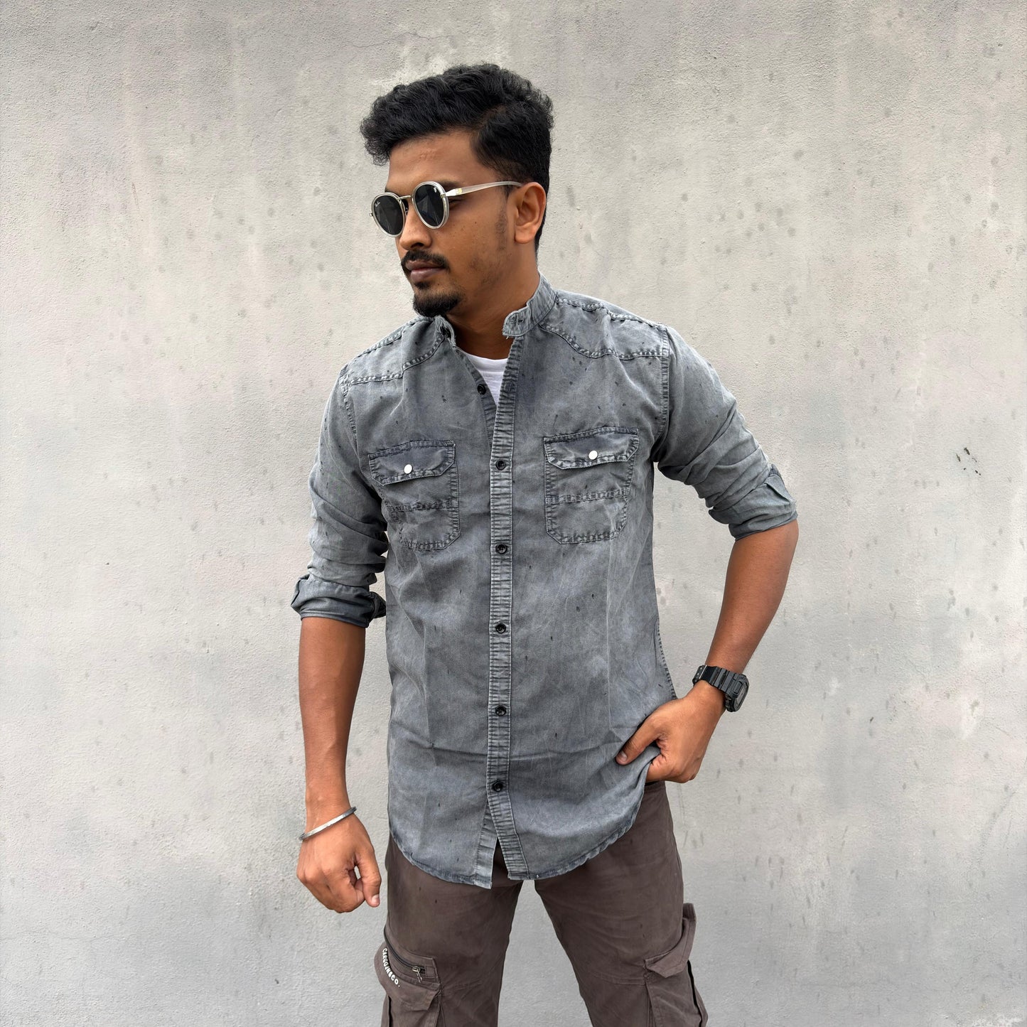 Men's Double pocket Mandarin Denim Shirts single pcs @350 and Buy 3 pc combo @999