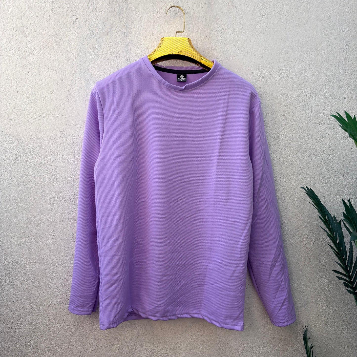 Round neck full sleeve tshirt buy 3 pcs @499 and 1 pcs @199