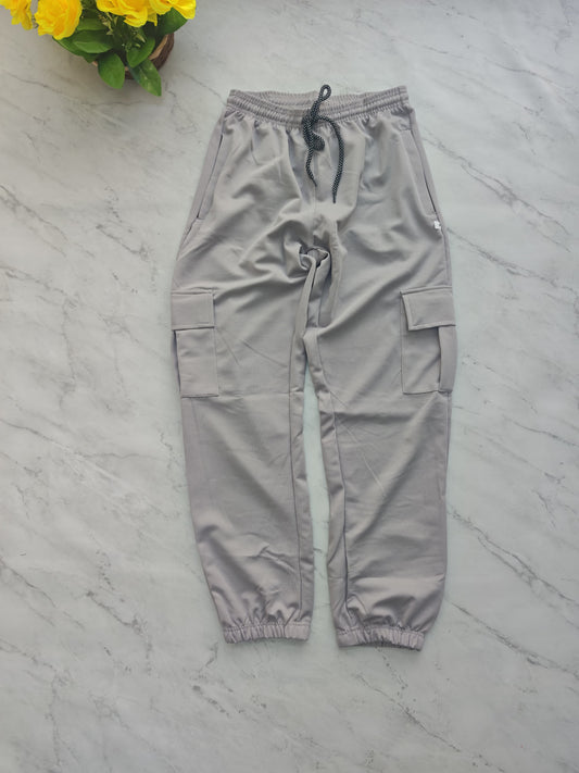 4 pocket cargo joggers buy 3 pcs @499 and 1 pcs @199