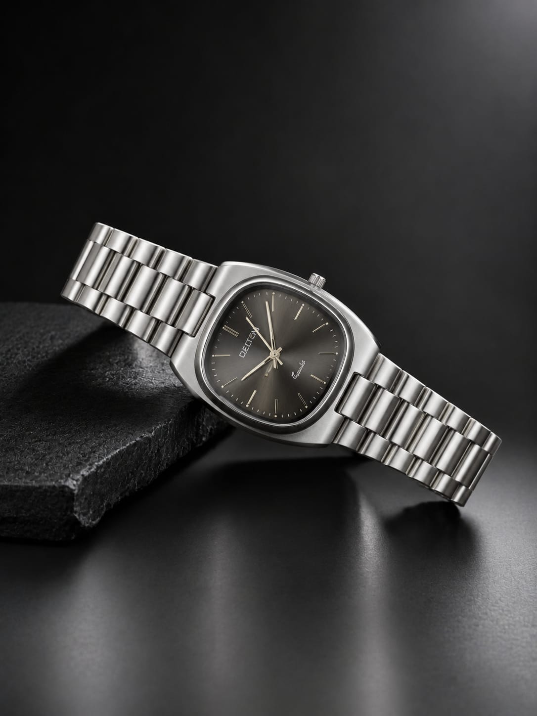 Mens most trendy Sliver strap watches @200