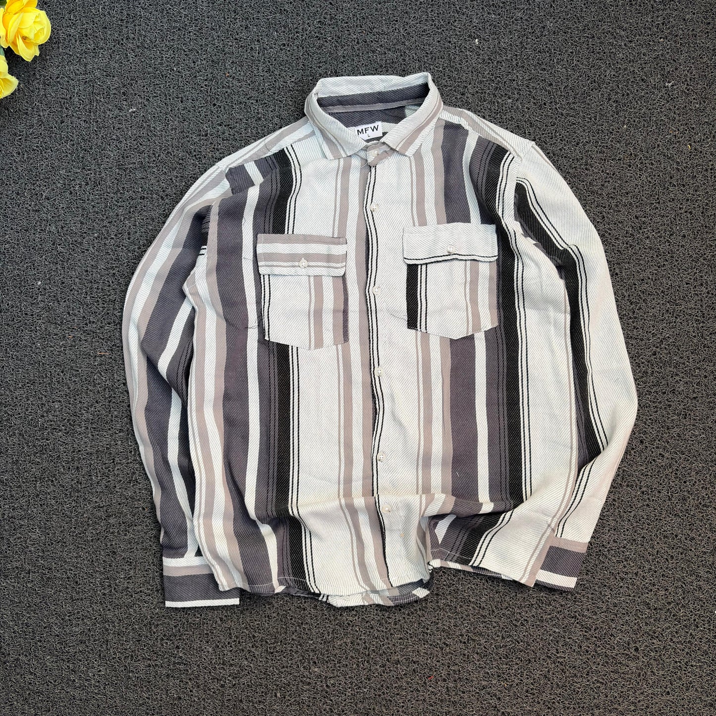 MFW Double pocket back Printed Shirts single pcs @299 and Buy 4 pcs combo @999