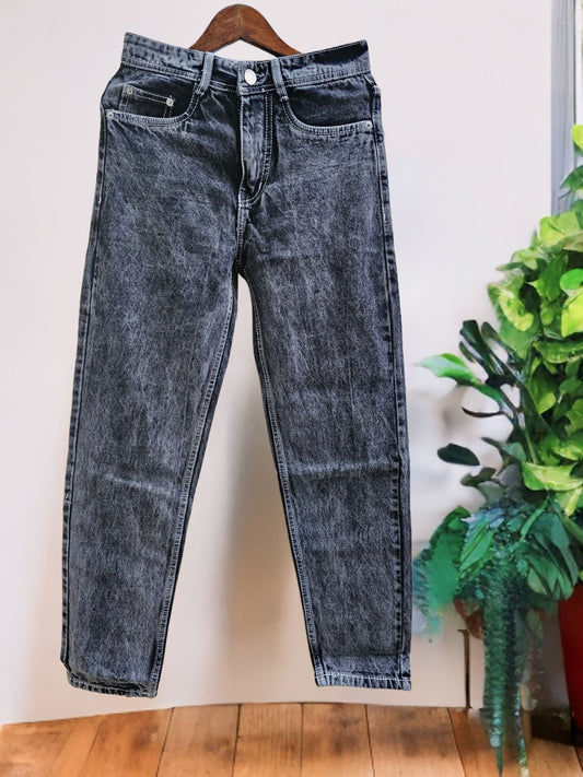 Mens Heavy fabric Mom Fit jeans Buy 2 pcs combo @999