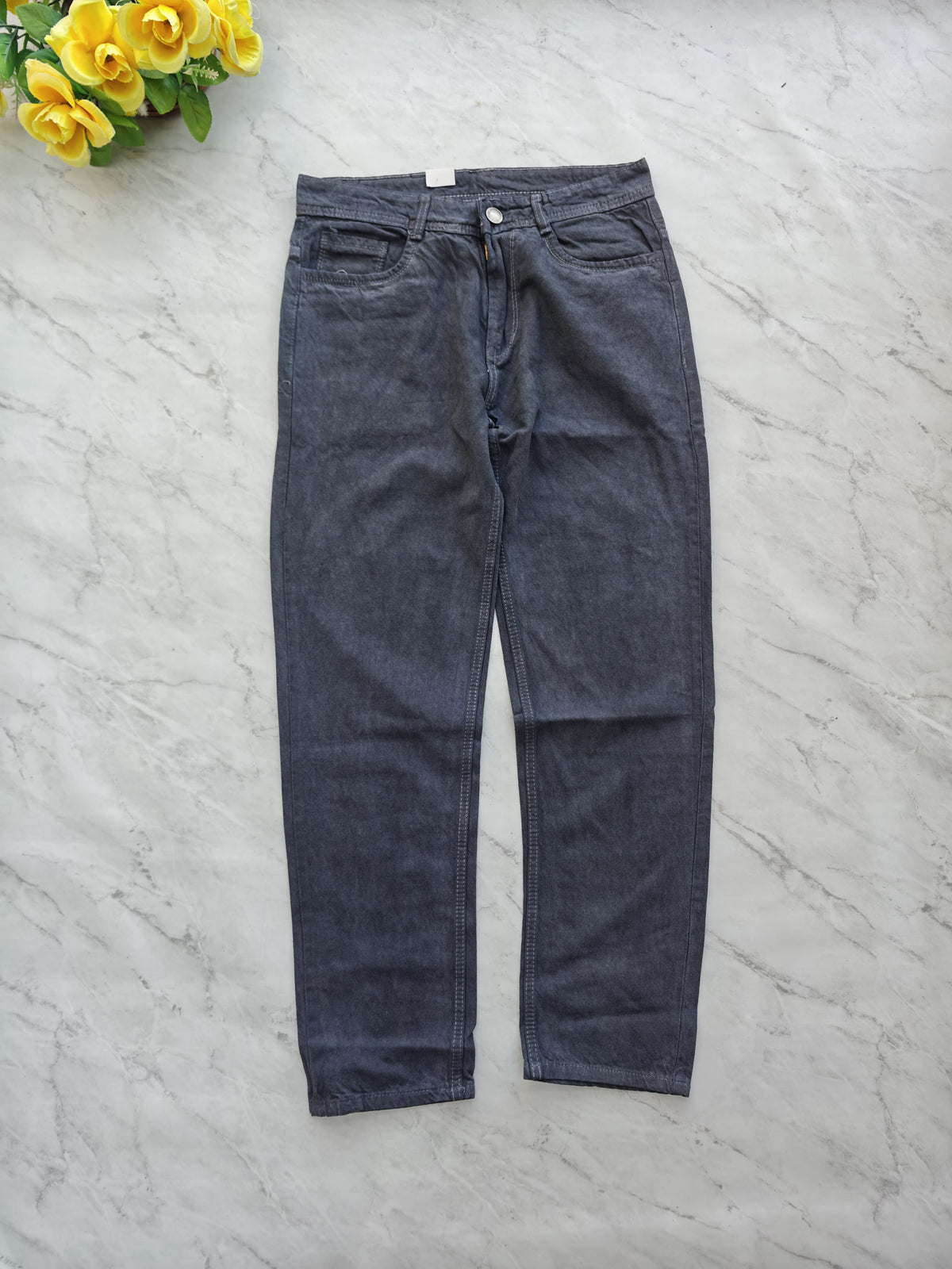 MFW slim fit jeans pant buy @300 rs only
