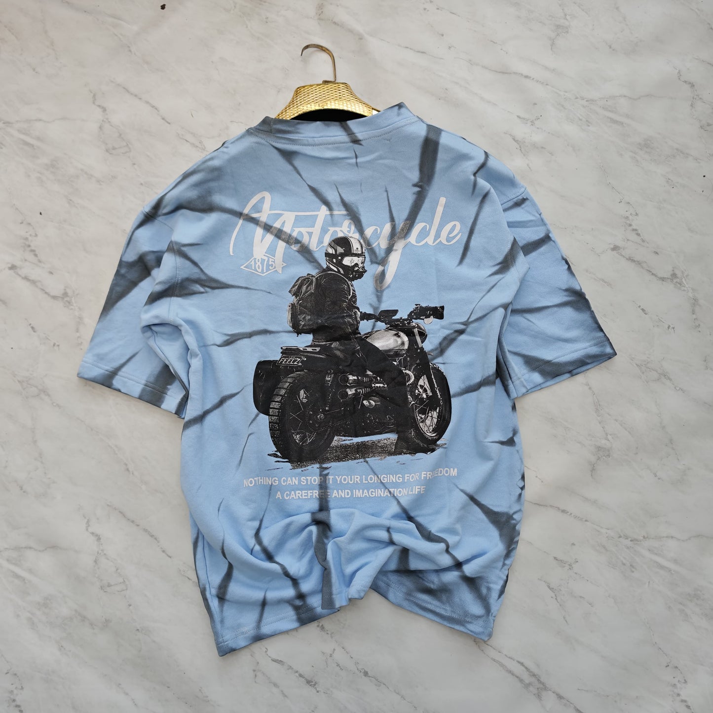3 in 1 combo buy 3 pcs Random design Drop shoulder acid wash Spray tshirts buy 500 only(Read description before ordering)
