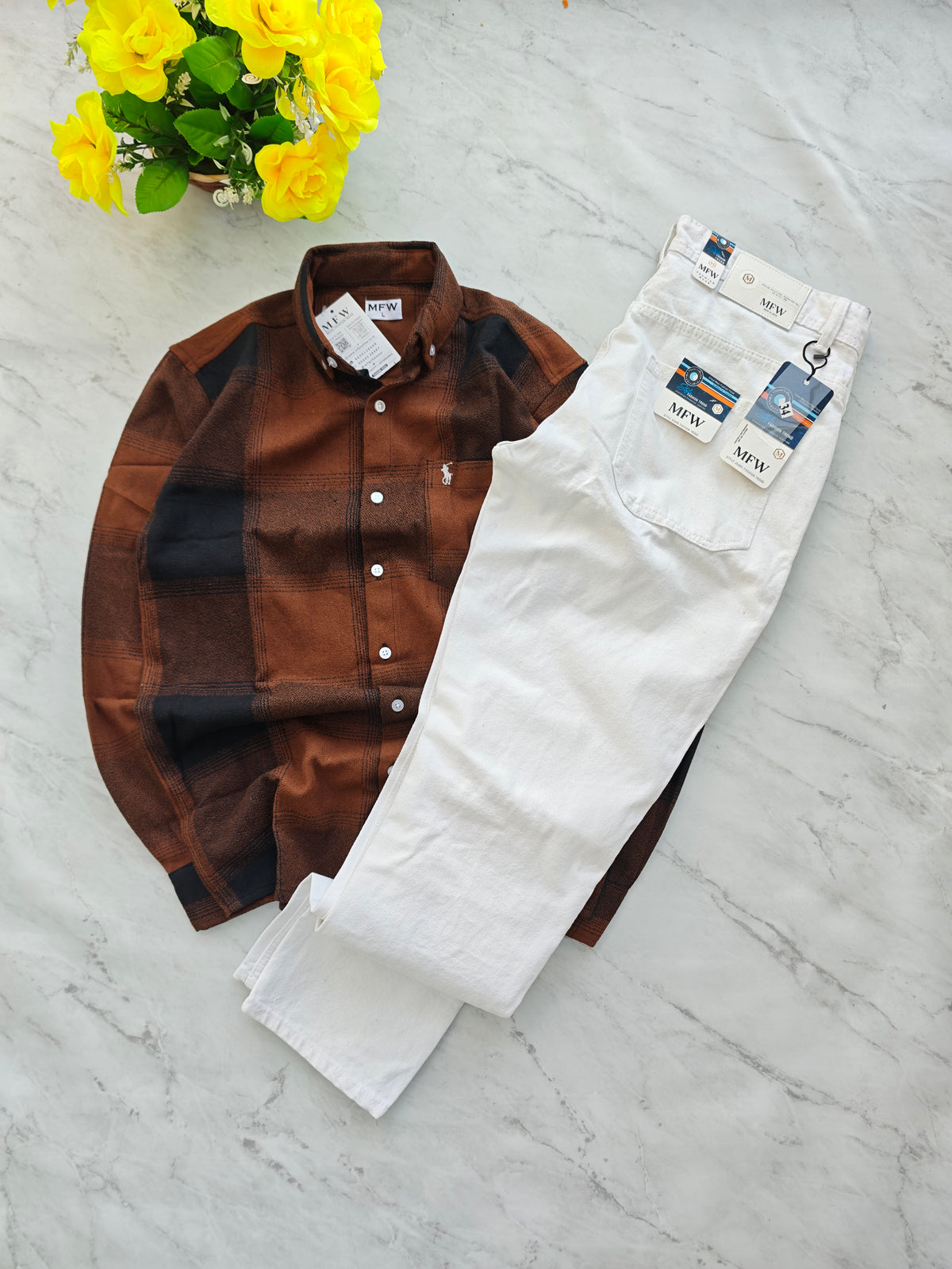 2 in 1 Combo MFW viral checked shirts + mom fit jeans pant buy @600 rs only