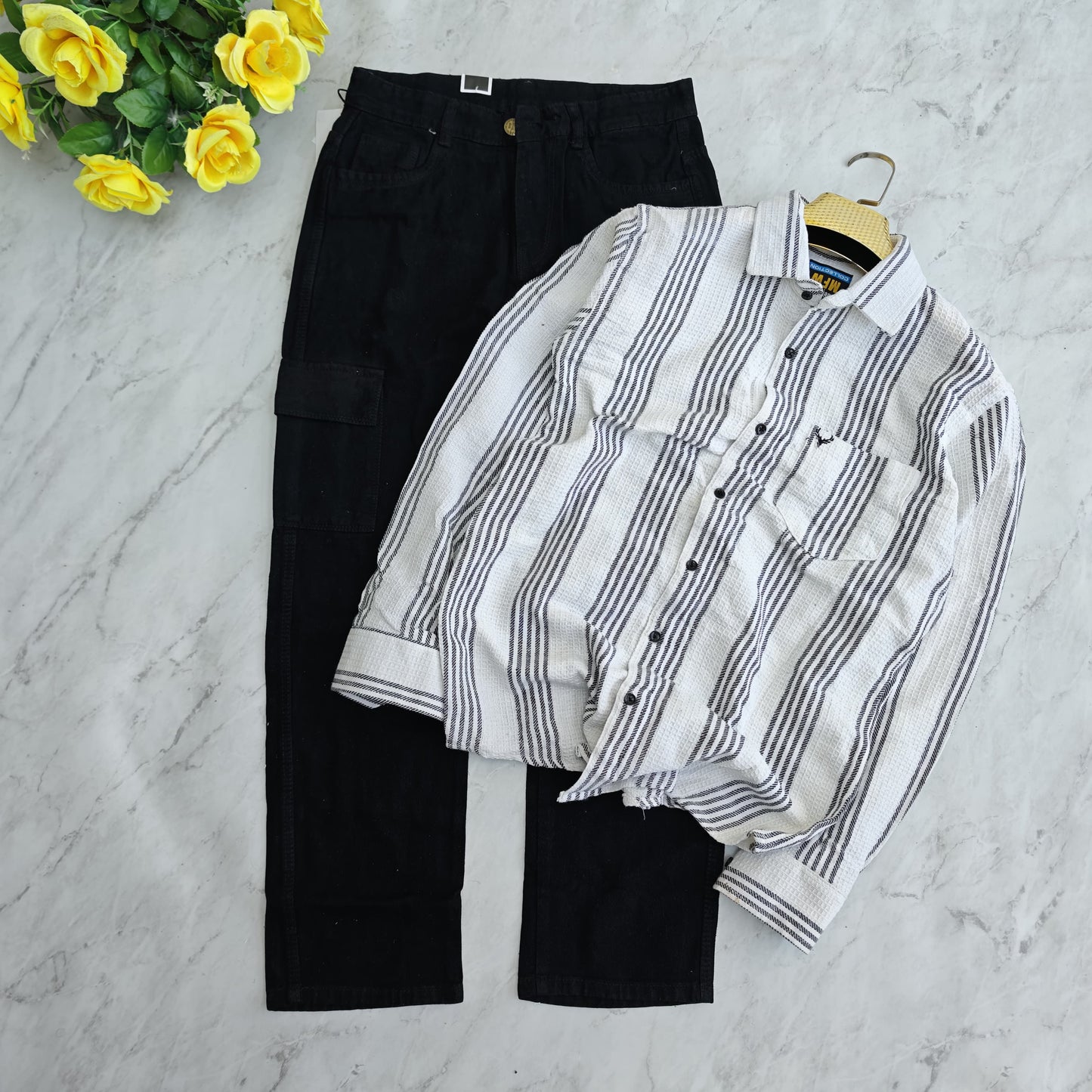 2 in 1 combo MFW waffle jute shirts + 6 mom fit jeans combo buy@550 rs only