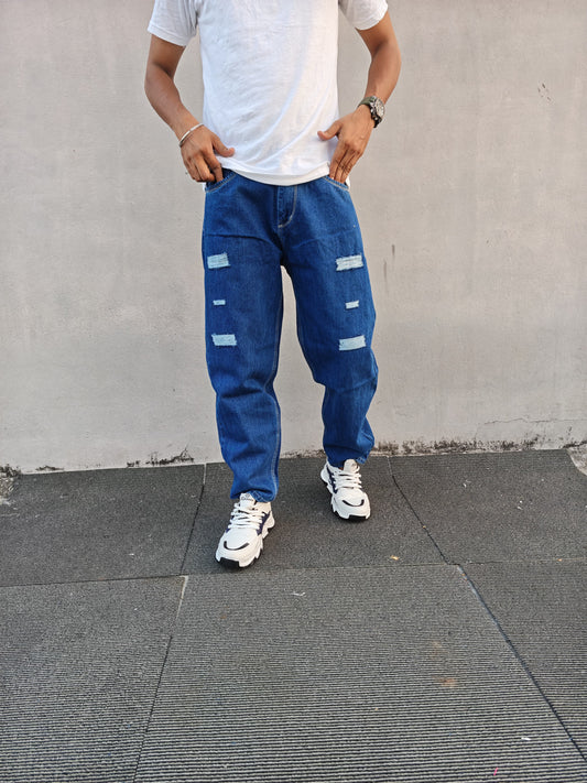 Mfw Torn mom fit jeans pant buy @450 rs only