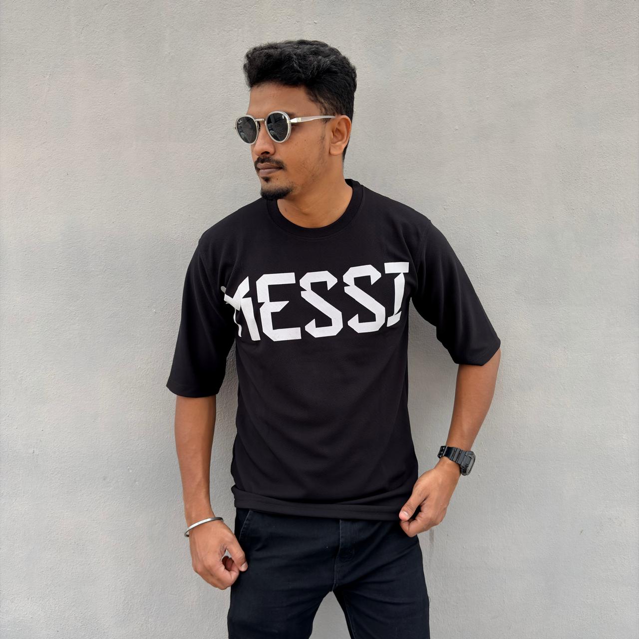 Round neck  droup shoulder Tshirt 1 pc @199 and 3 pcs @ 499