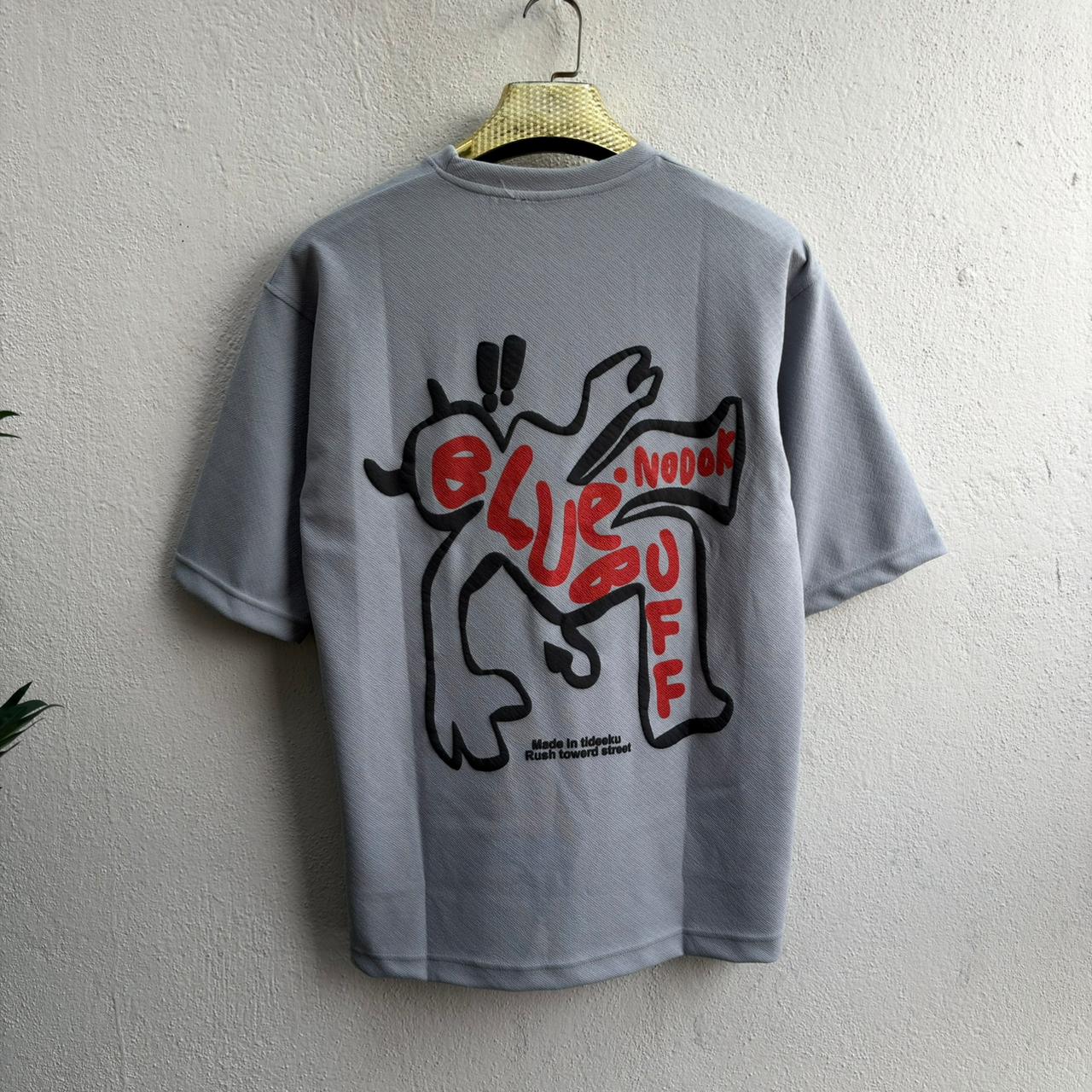 Round neck Front and back print droup shoulder Tshirt 1 pc @199 and 3 pcs @ 499