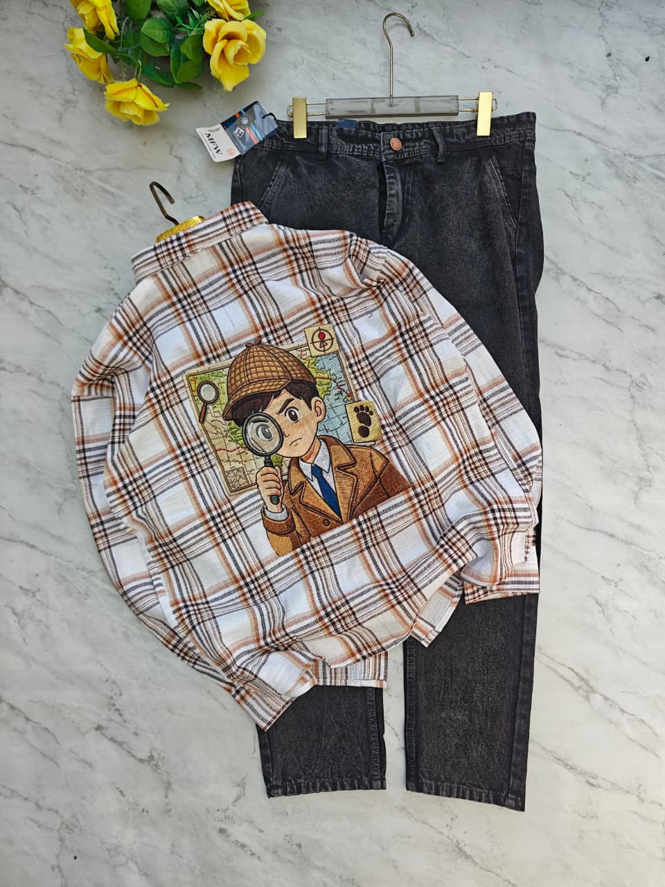 2 in 1 combo Back printed shirts + Mom fit jeans pant buy @600 rs