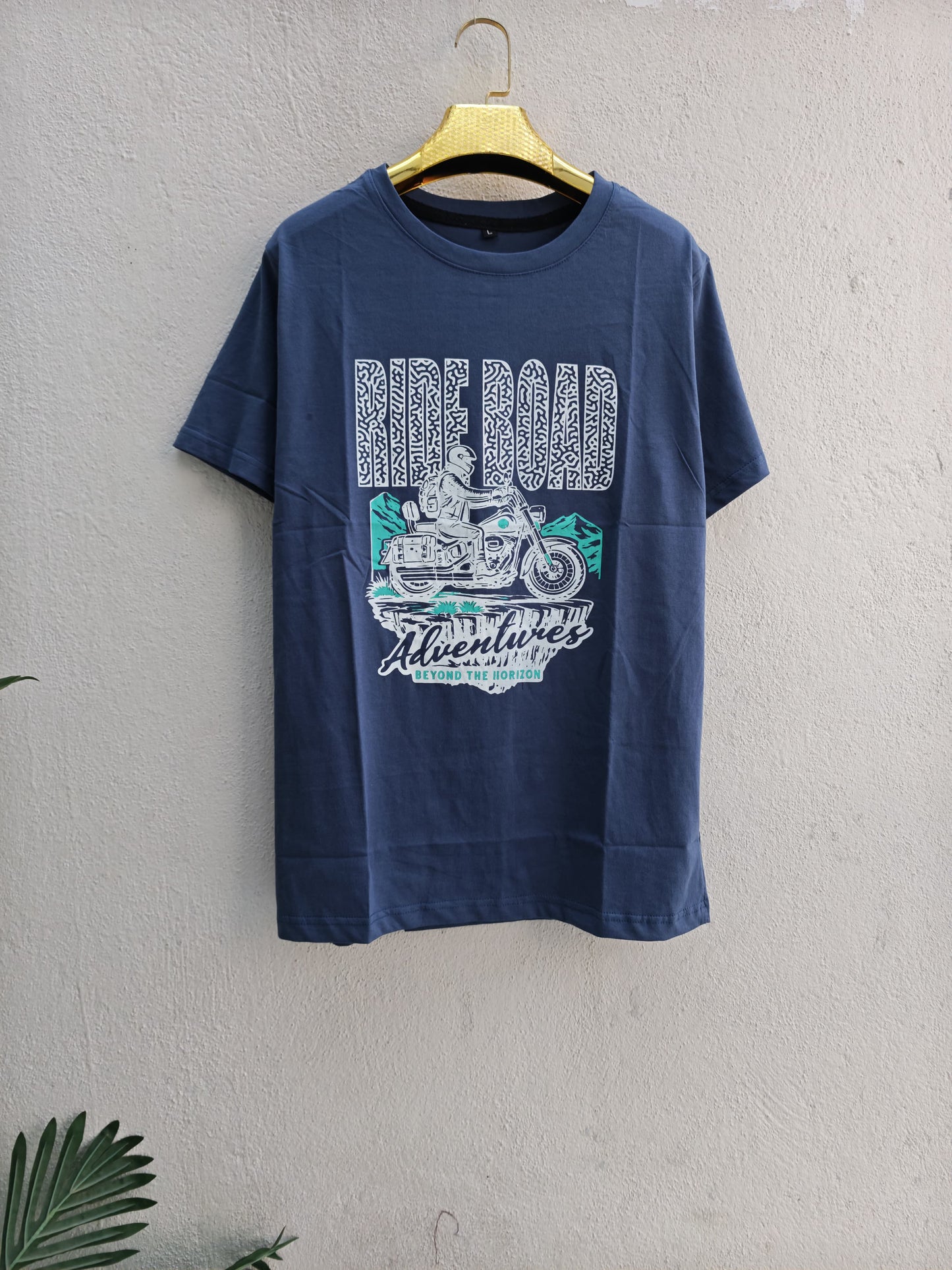 3 in 1 combo buy 3 pcs Random design CottonHalf sleeve tshirts buy 500 only(Read description before ordering)
