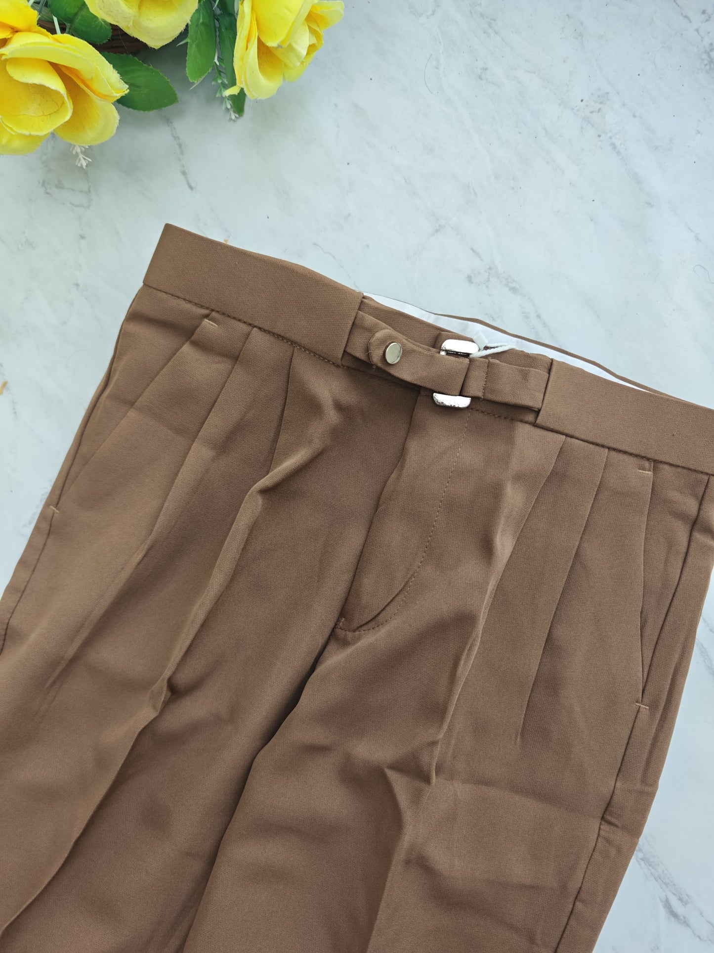 (New)Premium quality Korean gurkha polo fit pants buy @450 rs only