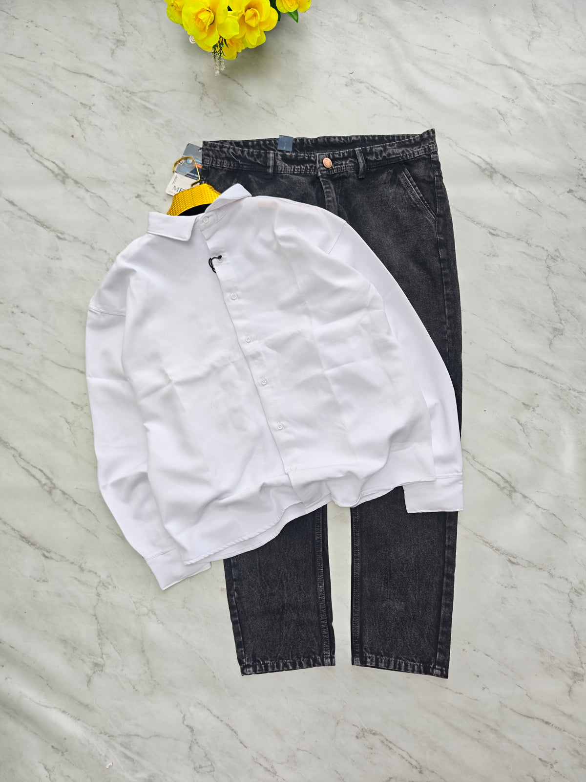 2 in 1 combo MFW Back printed shirts + mom fit jeans pant buy @600 rs only