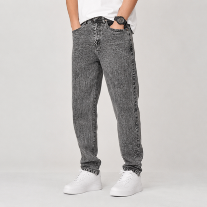 MFW Men's Mom fit jeans pant buy @350 rs only