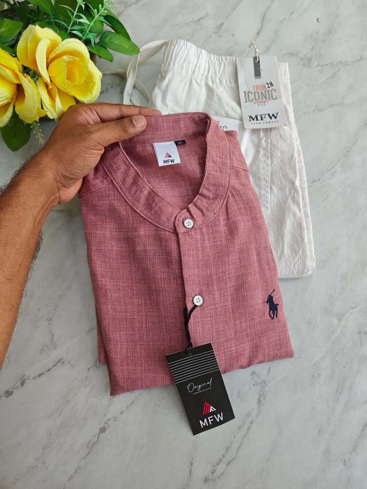 2 in 1 combo Chinese collar Korean lenin shirts + lenin relax fit pants buy @600 rs only