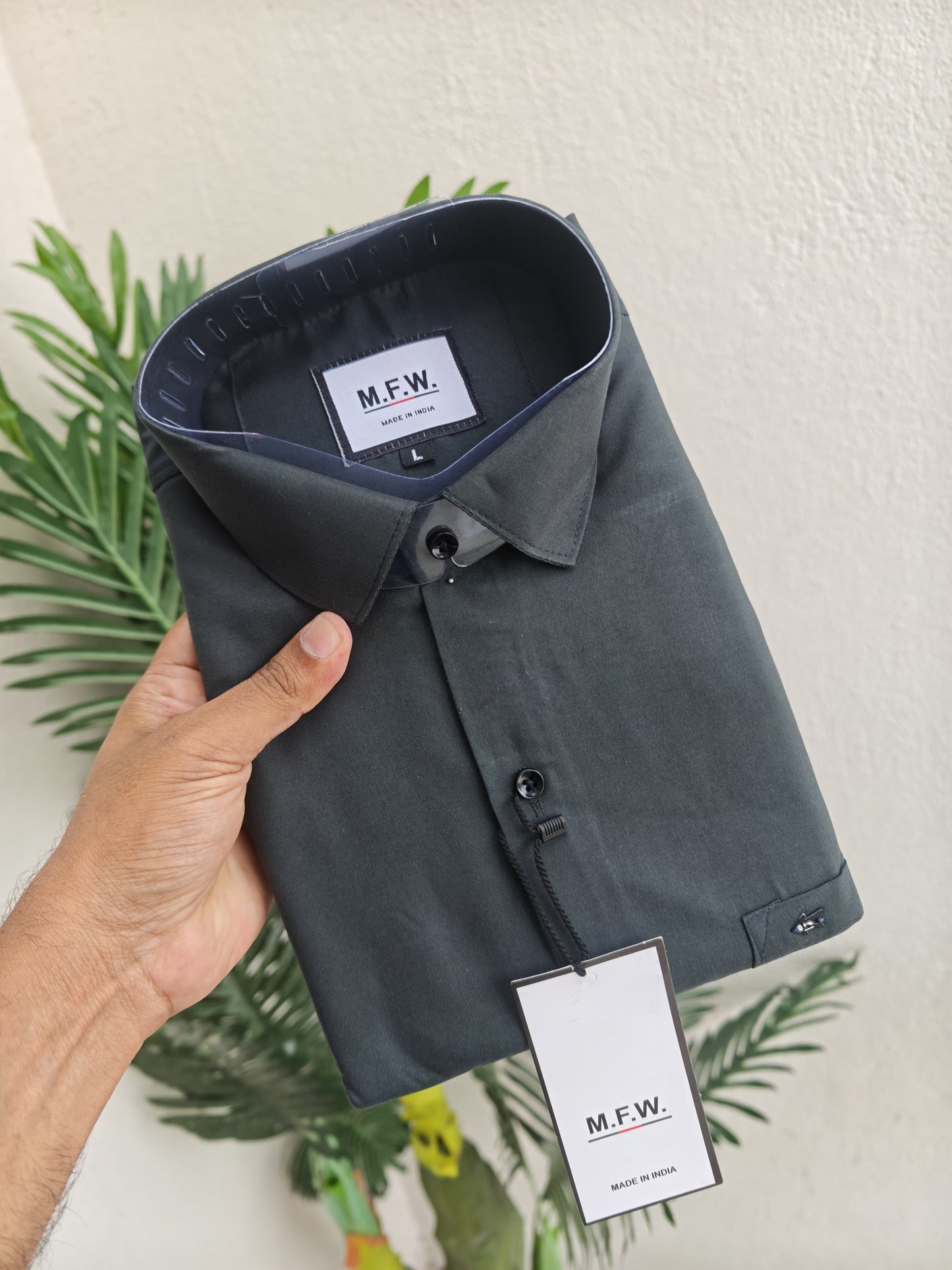 MFW Plain shirts Single pcs @299 and Buy 4 pcs combo @999