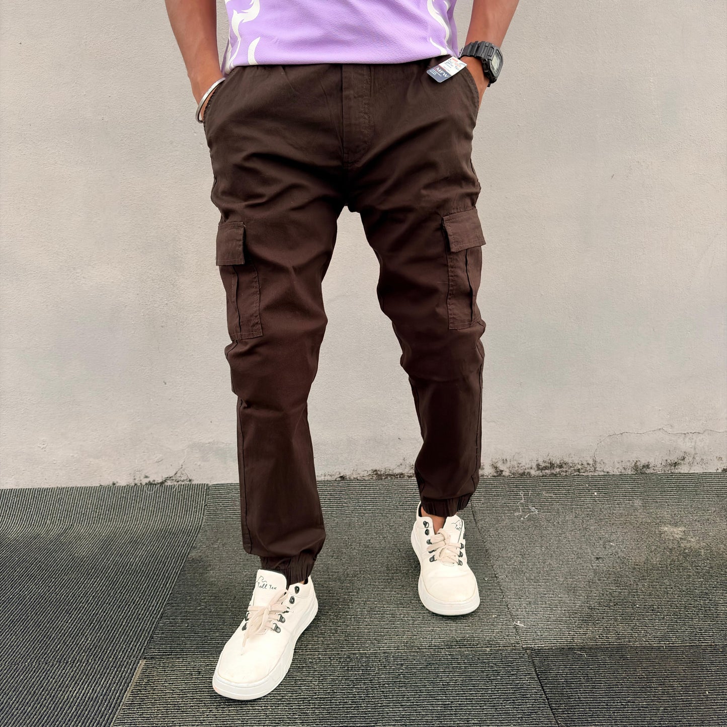 6 pocket Cargo Lenin joggers buy @500