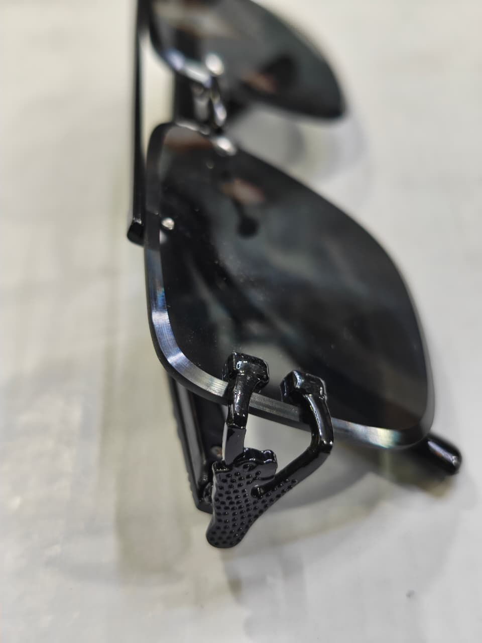 Mfw Rimless sunglasses buy @150 rs only (Black)