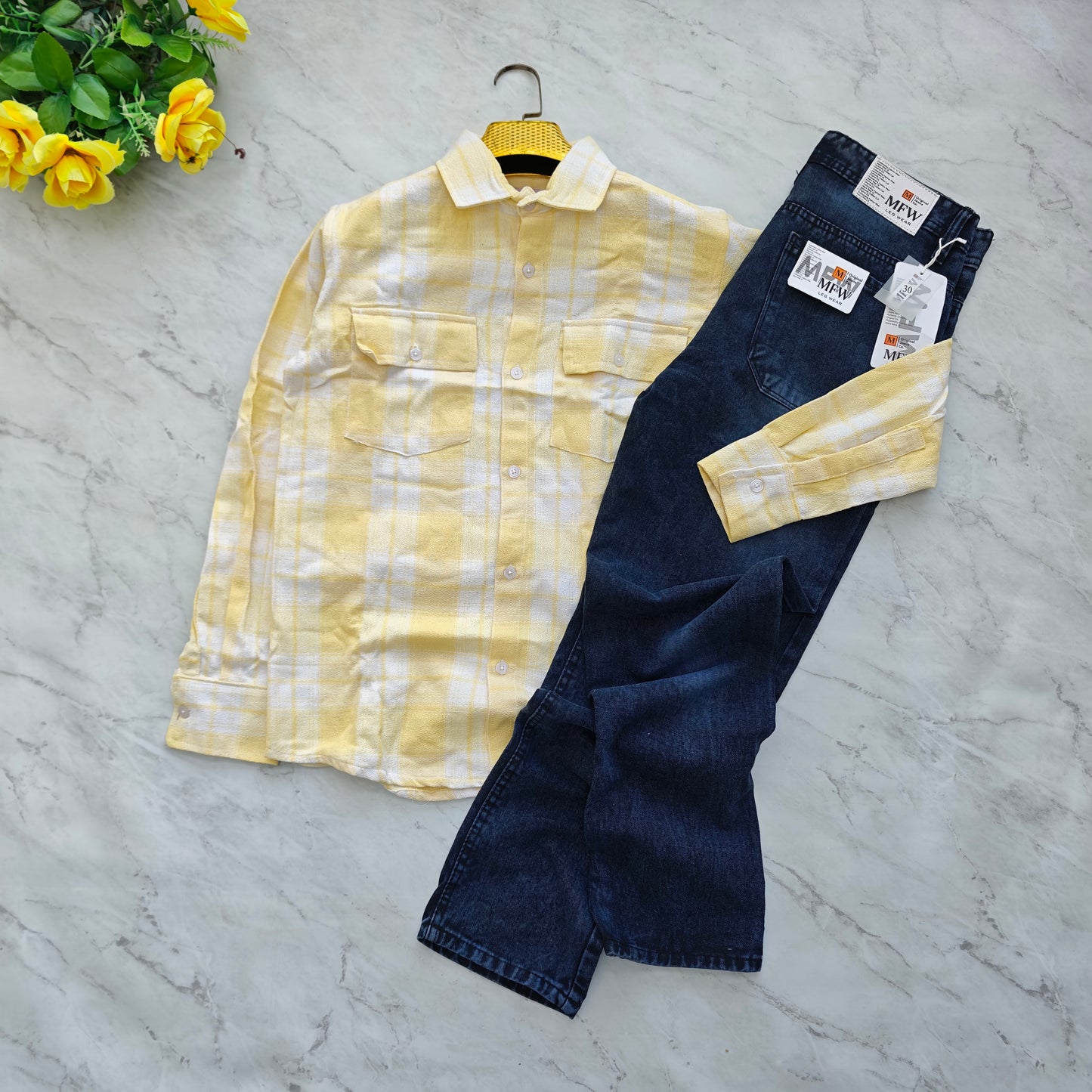 2 in 1 combo MFW back printed baggy shirts + mom fit jeans pant combo buy @600 rs only