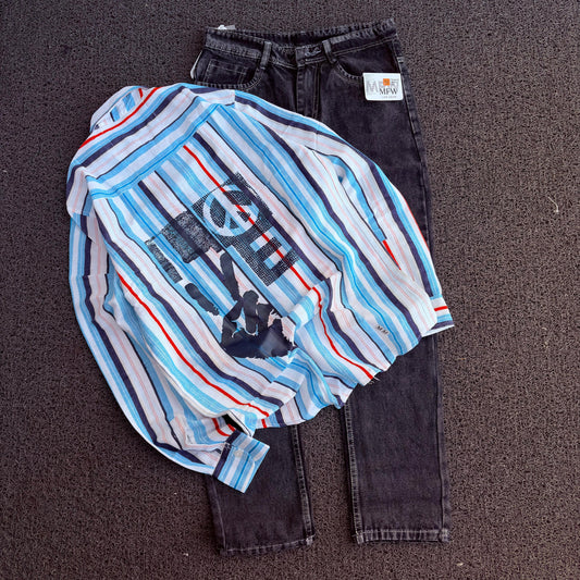 2 in 1 combo back print shirts+ plain mom fit jeans combo buy @500 rs only( pant color black shade)