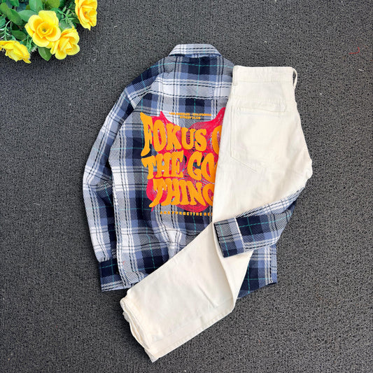 2 in 1 combo Double pocket back printed shirts + mom fit jeans buy @600 rs only