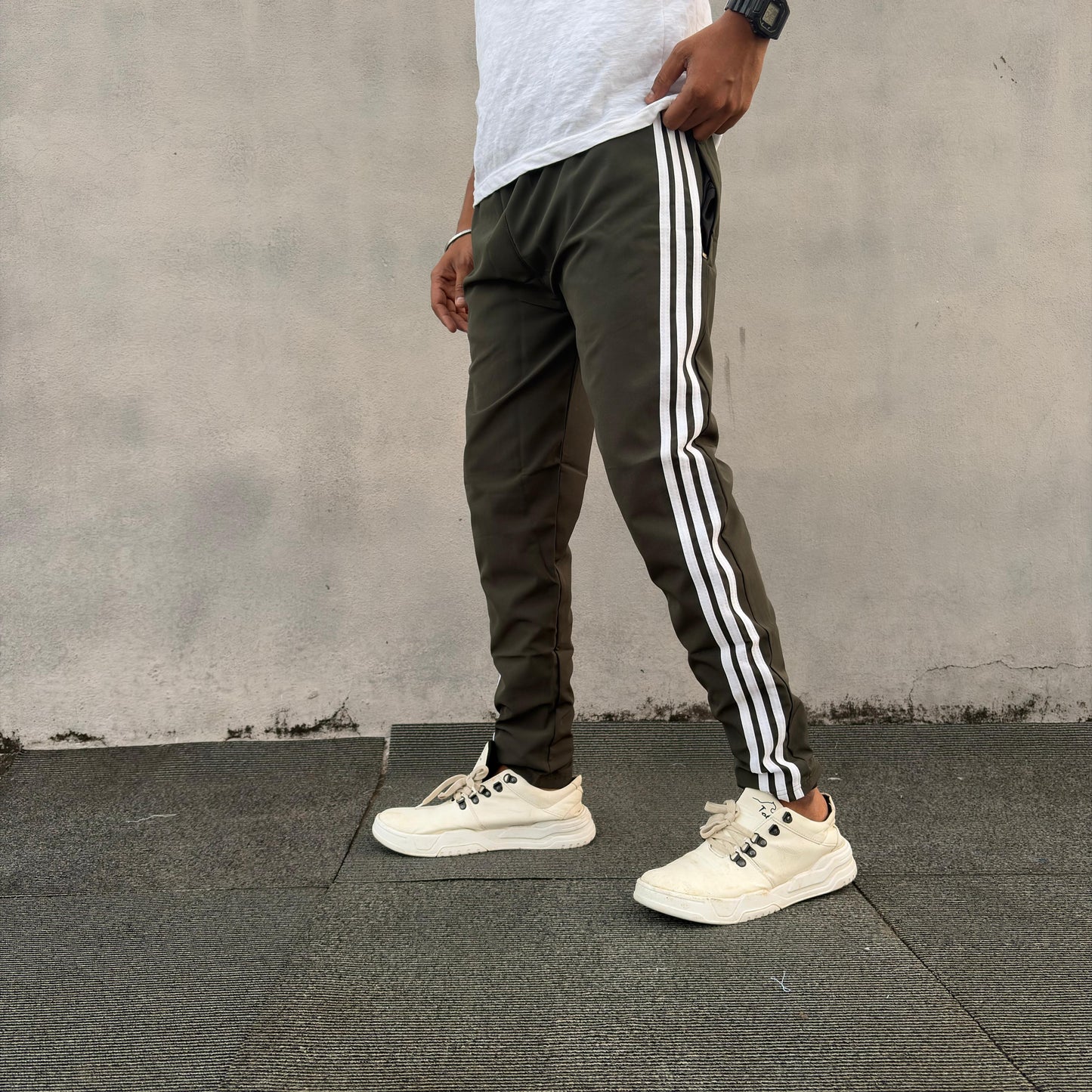 NS 3 Line paper track pants buy 3 pcs @499(Green normal fit)