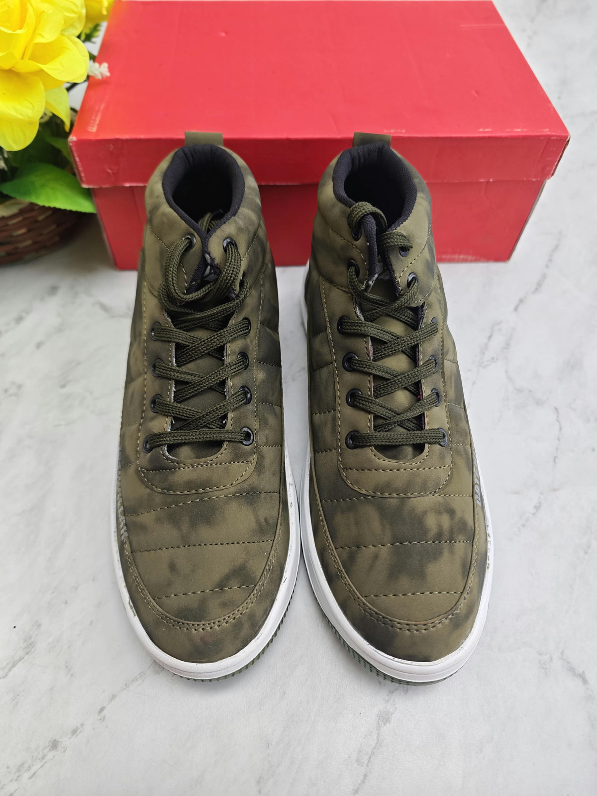 Men's Street wear style shoes buy@350 rs only [M2-C2]