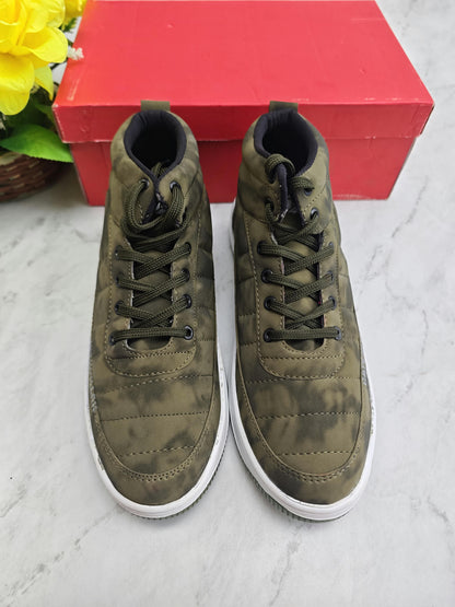 Men's Street wear style shoes buy@350 rs only [M2-C2]