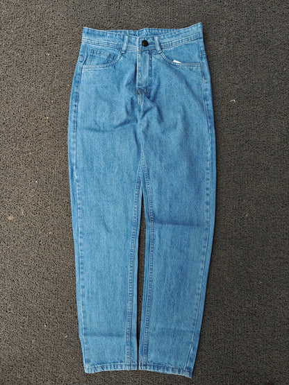 Men's premium mom fit jeans pant buy @450 rs only