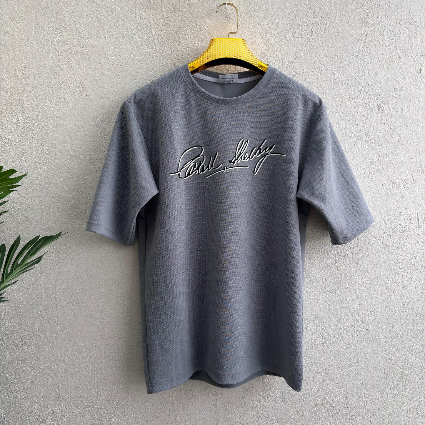 Round neck Front and back print droup shoulder Tshirt 1 pc @199 and 3 pcs @ 499