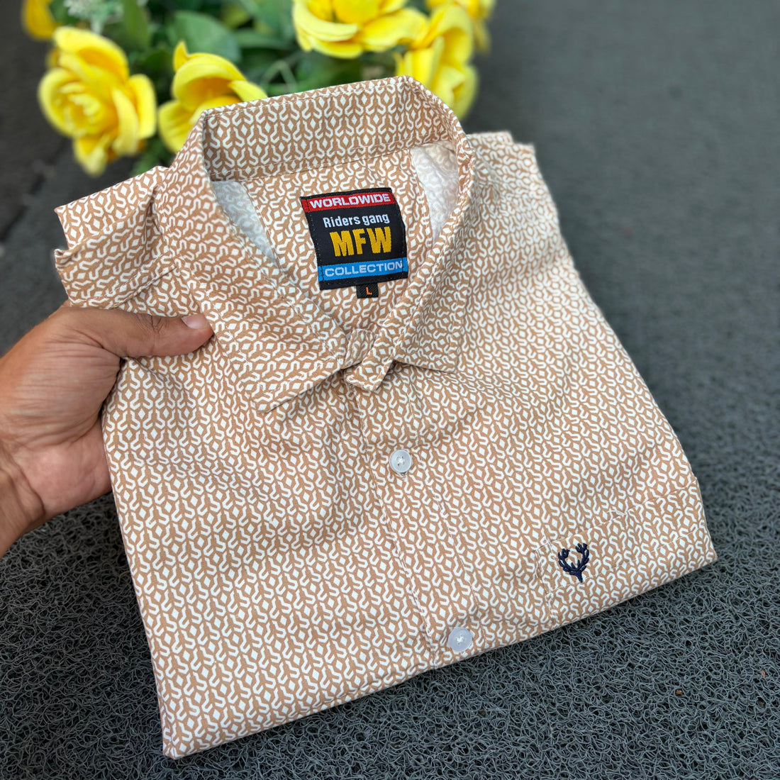 Mfw full sleeve laffer cotton shirts buy @200 rs only (D4)