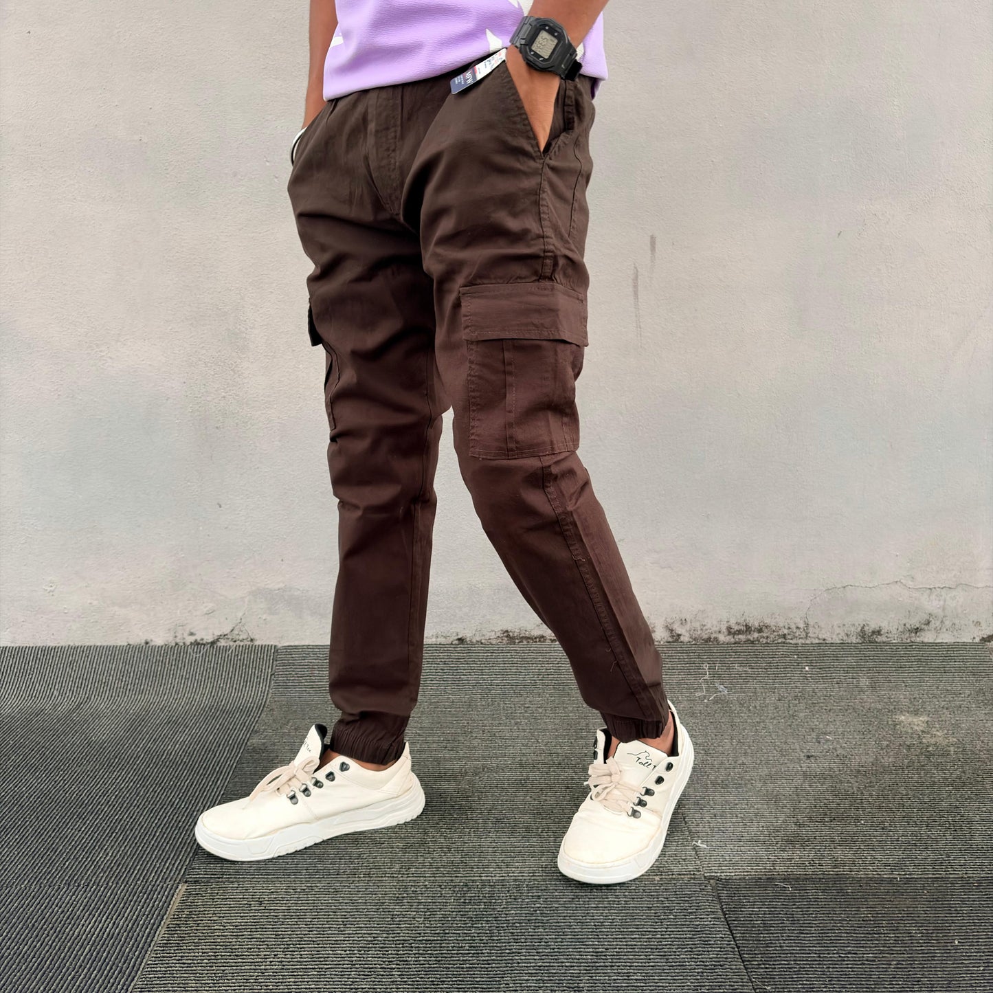 6 pocket Cargo Lenin joggers buy @500