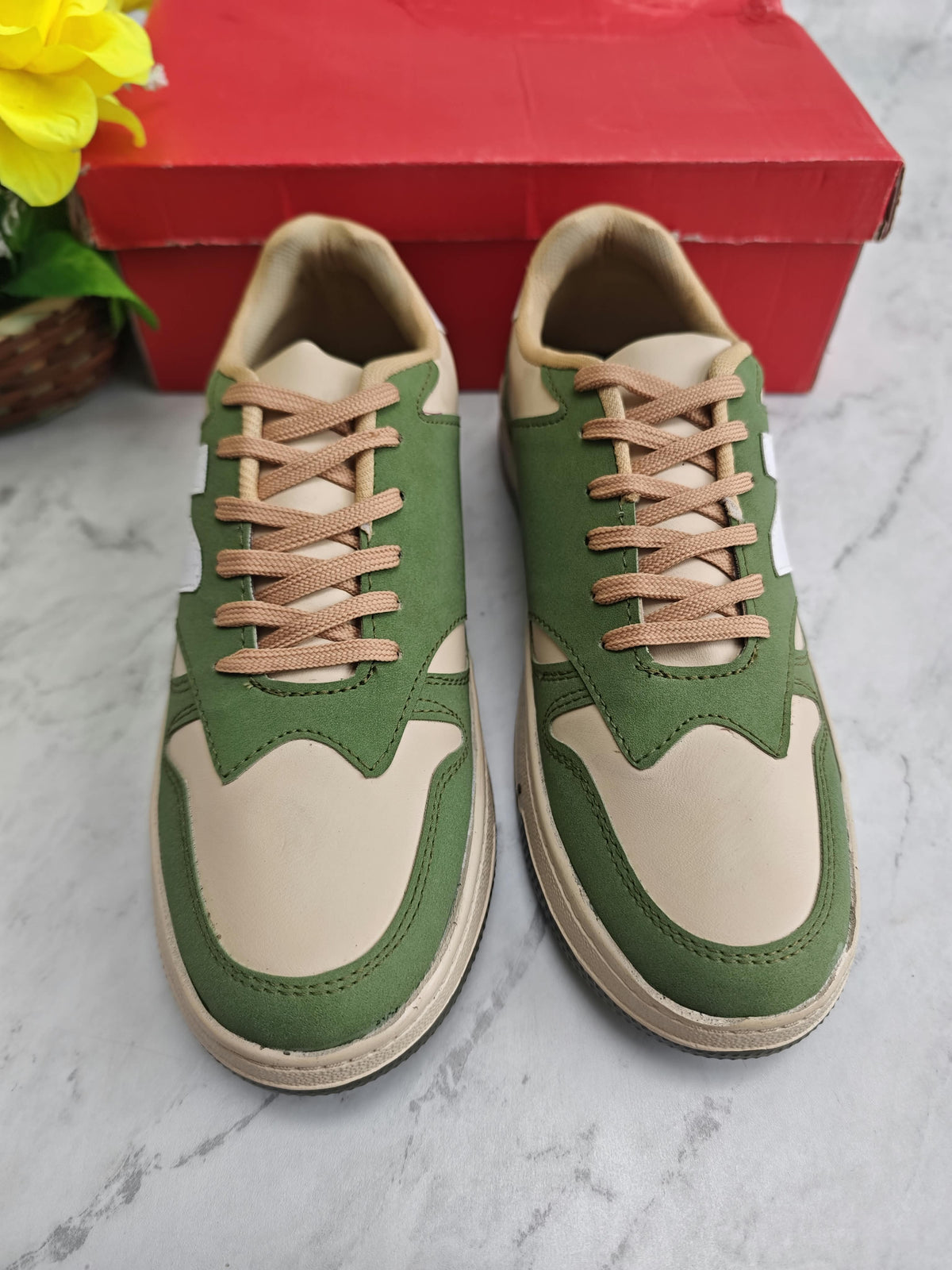 Men's Street wear style shoes buy@350 rs only [M1-C1]