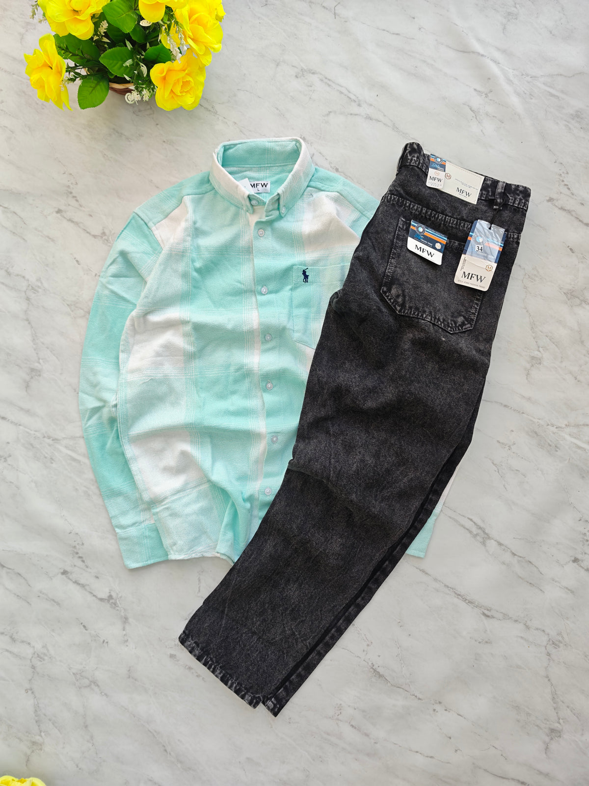 2 in 1 Combo MFW viral checked shirts + mom fit jeans pant buy @600 rs only